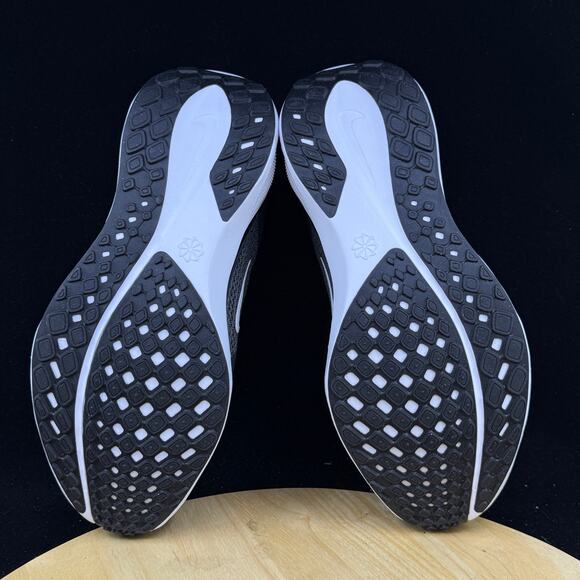 Nike Pegasus 41 Size 11.5W/ 10M Road Running Shoes Black White FD2723-002 main image 7